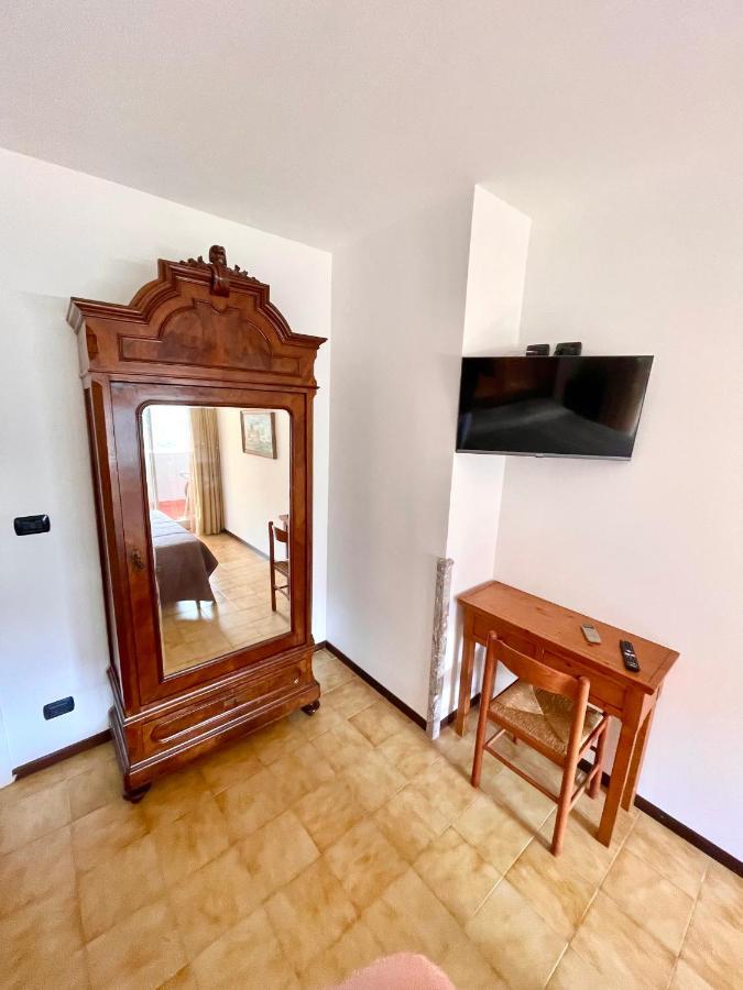 Affittacamere Camera Von Gloeden *