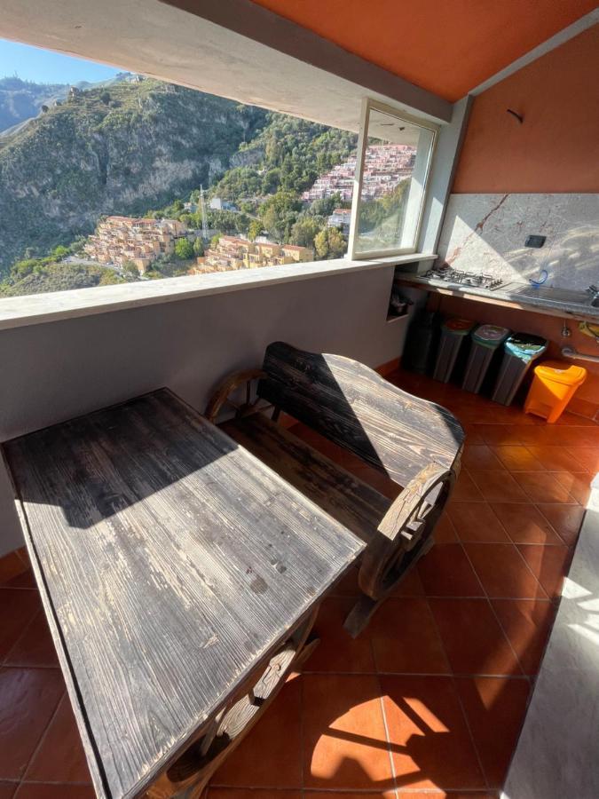 Von Gloeden * Taormina